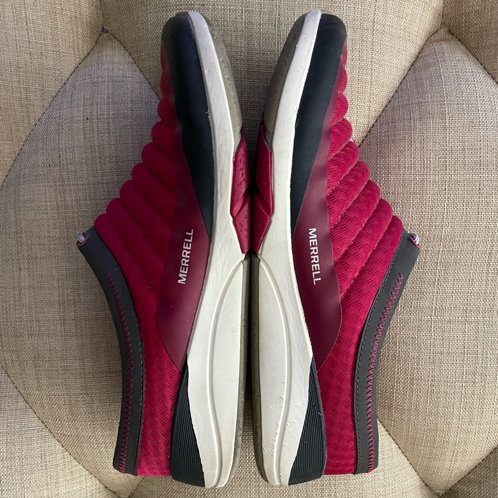 Merrell Women's Magenta and Black Performance Footwear Slip-On Sneakers - Picture 4 of 4